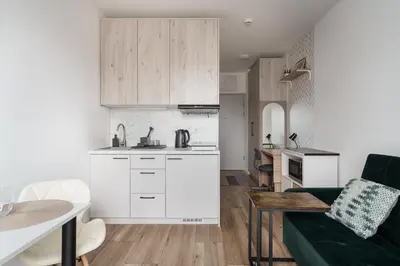 Kuchnia lub aneks kuchenny w obiekcie RentPlanet - Studio Fabryczna