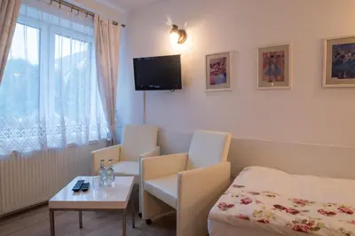 Telewizja i/lub zestaw kina domowego w obiekcie Ośrodek LBN-HUTA