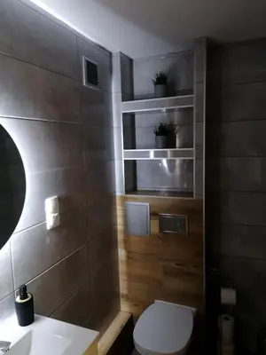 Łazienka w obiekcie Apartament położony u podnóża Gór Bardzkich