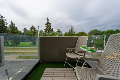 Balkon lub taras w obiekcie Marina Na Grobli Studio Apartments by Noclegi Renters