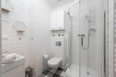 Łazienka w obiekcie Marina Na Grobli Studio Apartments by Noclegi Renters