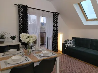 Część wypoczynkowa w obiekcie nowe Apartamenty górskie krajobrazy z widokiem na Śnieżnik - Willa Sowia