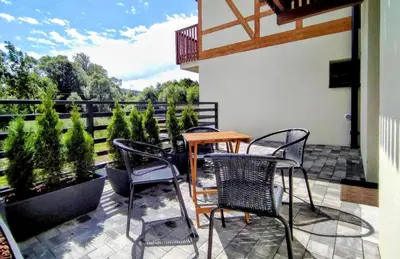 Balkon lub taras w obiekcie nowy Apartament z tarasem i samodzielnym wejściem - Willa Sowia