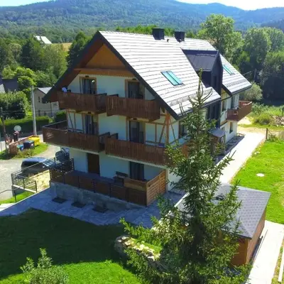 nowy Apartament z tarasem i samodzielnym wejściem - Willa Sowia