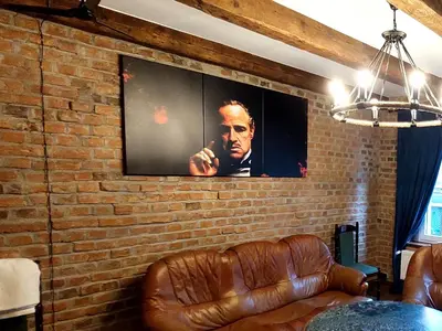 Telewizja i/lub zestaw kina domowego w obiekcie Apartament loftowy