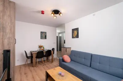 Część wypoczynkowa w obiekcie ApartWro 3th - apartament przy dworcu głównym PKP, balkon, garaż, rowery