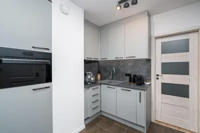 Kuchnia lub aneks kuchenny w obiekcie ApartWro 3th - apartament przy dworcu głównym PKP, balkon, garaż, rowery