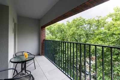 Balkon lub taras w obiekcie ApartWro 4th-City Square Railway Station balcony, garage, bicycles