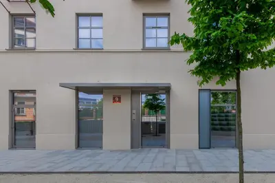 Fasada lub wejście do obiektu Apartament Mały PRL - Młyn Maria - Art Apartments