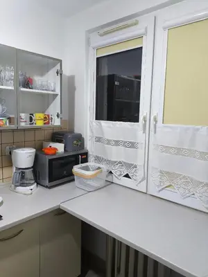 Kuchnia lub aneks kuchenny w obiekcie Apartament pod Złotą Małpą