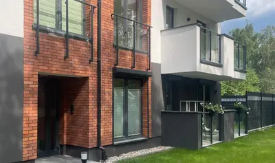 Budynek, w którym mieści się apartament