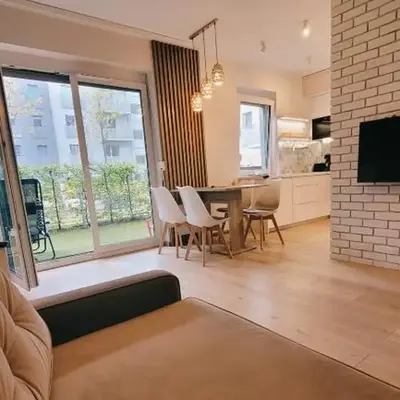 Green Terrace Big Family Apartment