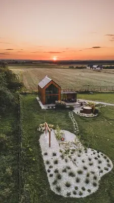 Przyroda w pobliżu tego domu w stylu alpejskim